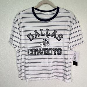 Dallas Cowboys Shirt Womens Medium On the Line Tobie Tee Tshirt NFL Football NEW